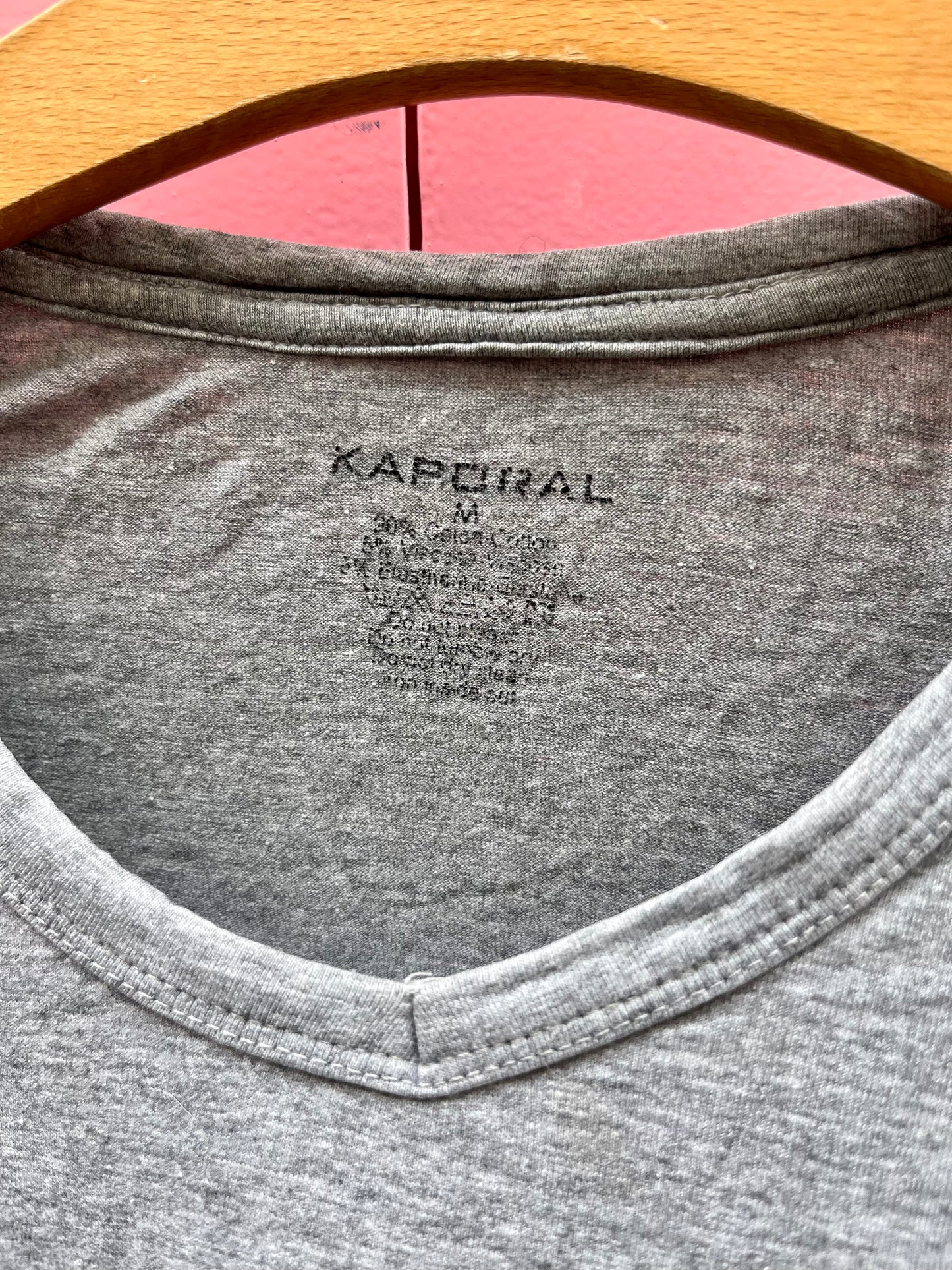 Le t-shirt, KAPORAL, taille S